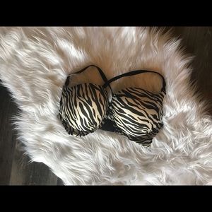 VICTOR SECRET Black Zebra 34D Bra